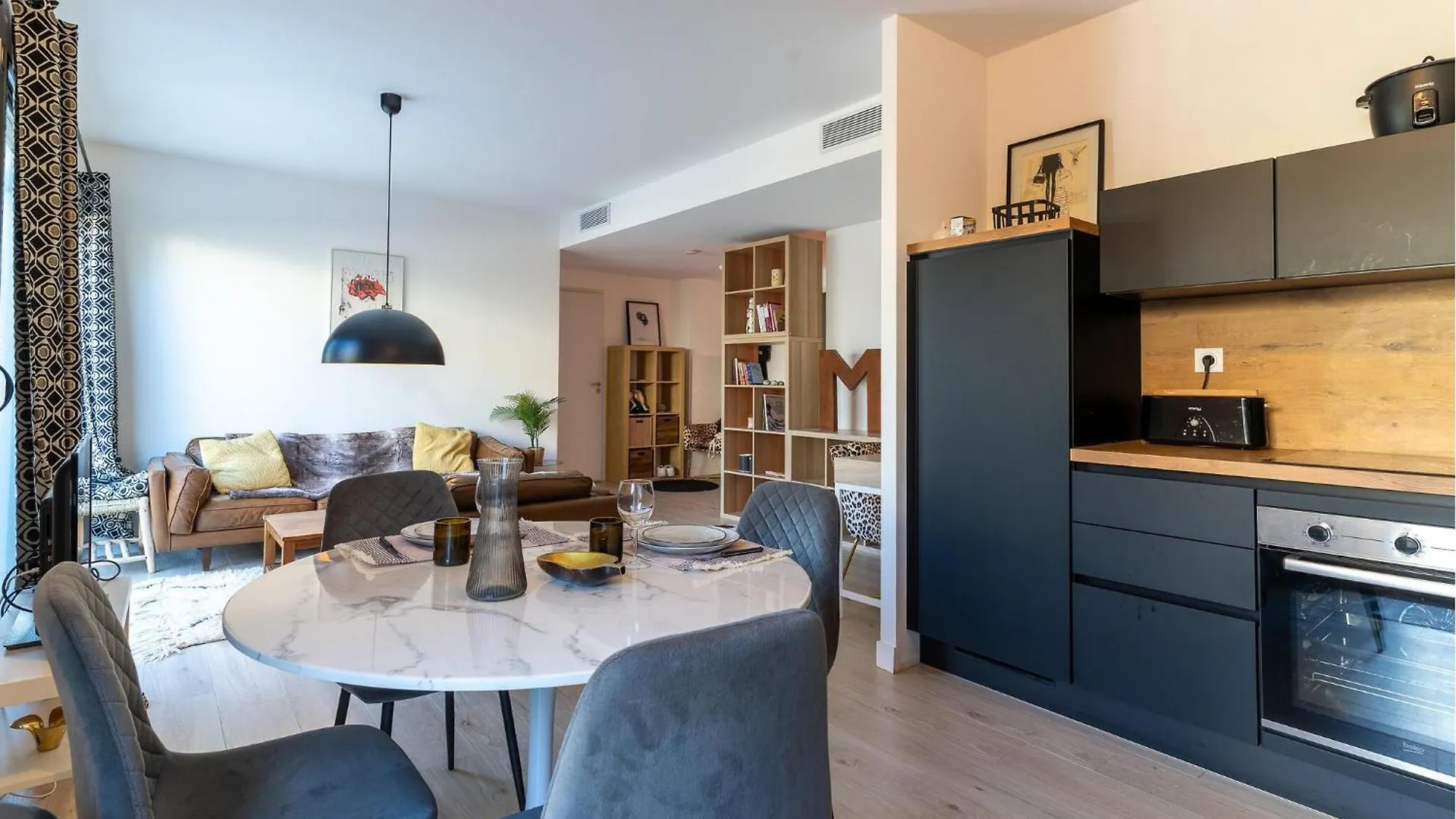 Beautiful Apartment In Marseille